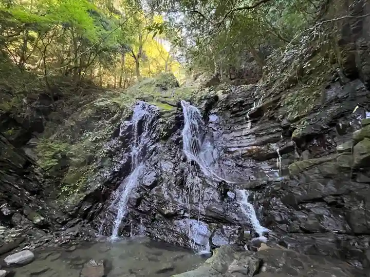 大本山七宝瀧寺(大阪府)