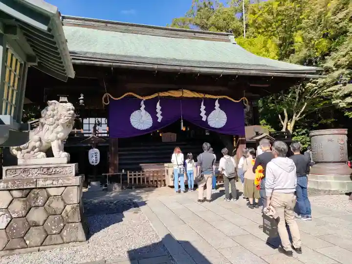 宇都宮二荒山神社の{uncategorized: "未分類", other: "その他", undefined: "問題あり", building: "その他建物", grave: "お墓", sacred_gate: "鳥居", guardian: "狛犬", statue: "像", buddha: "仏像", history: "歴史", nature: "自然", garden: "庭園", animal: "動物", pagoda: "塔", temizu: "手水舎", mountain_gate: "山門・神門", sanctuary: "本殿・本堂", subordinate: "末社・摂社", art: "芸術", scenery: "景色", jizo: "地蔵", ema: "絵馬", goshuin: "御朱印", omikuji: "おみくじ", items: "授与品その他", amulet: "お守り", goshuincho: "御朱印帳", eats: "食事", festival: "お祭り", votive_dance: "神楽", shichigosan: "七五三参", wedding: "結婚式", experience: "体験その他", initially: "初詣", around: "周辺", anti_infection: "感染症対策"}