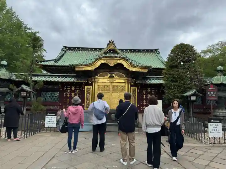 上野東照宮の{uncategorized: "未分類", other: "その他", undefined: "問題あり", building: "その他建物", grave: "お墓", sacred_gate: "鳥居", guardian: "狛犬", statue: "像", buddha: "仏像", history: "歴史", nature: "自然", garden: "庭園", animal: "動物", pagoda: "塔", temizu: "手水舎", mountain_gate: "山門・神門", sanctuary: "本殿・本堂", subordinate: "末社・摂社", art: "芸術", scenery: "景色", jizo: "地蔵", ema: "絵馬", goshuin: "御朱印", omikuji: "おみくじ", items: "授与品その他", amulet: "お守り", goshuincho: "御朱印帳", eats: "食事", festival: "お祭り", votive_dance: "神楽", shichigosan: "七五三参", wedding: "結婚式", experience: "体験その他", initially: "初詣", around: "周辺", anti_infection: "感染症対策"}