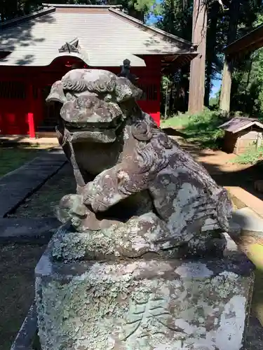 八幡神社の狛犬