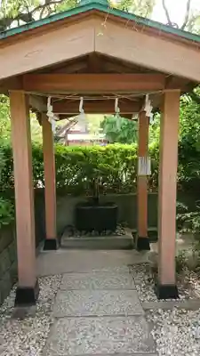 稲毛神社の手水舎