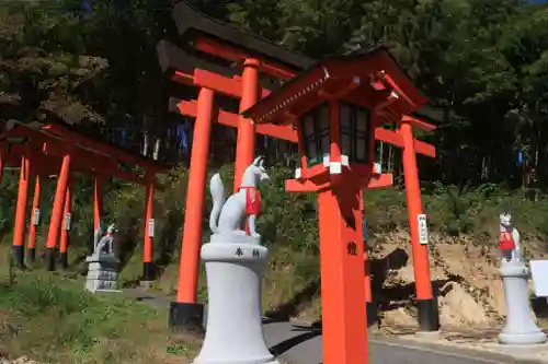 高屋敷稲荷神社の鳥居