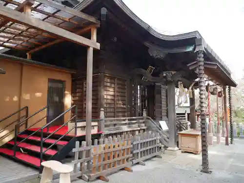 星川杉山神社の本殿・本堂