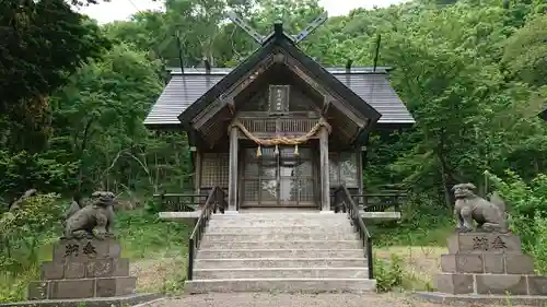 獅子内神社の本殿・本堂