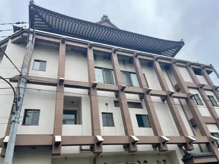 龍善寺の{uncategorized: "未分類", other: "その他", undefined: "問題あり", building: "その他建物", grave: "お墓", sacred_gate: "鳥居", guardian: "狛犬", statue: "像", buddha: "仏像", history: "歴史", nature: "自然", garden: "庭園", animal: "動物", pagoda: "塔", temizu: "手水舎", mountain_gate: "山門・神門", sanctuary: "本殿・本堂", subordinate: "末社・摂社", art: "芸術", scenery: "景色", jizo: "地蔵", ema: "絵馬", goshuin: "御朱印", omikuji: "おみくじ", items: "授与品その他", amulet: "お守り", goshuincho: "御朱印帳", eats: "食事", festival: "お祭り", votive_dance: "神楽", shichigosan: "七五三参", wedding: "結婚式", experience: "体験その他", initially: "初詣", around: "周辺", anti_infection: "感染症対策"}