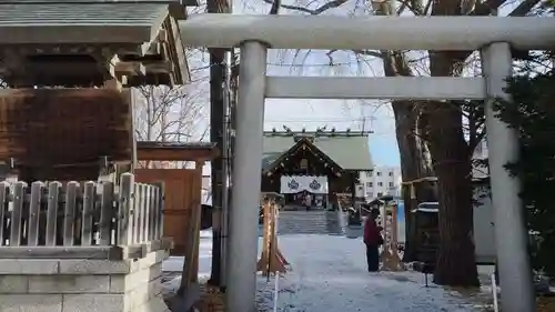 札幌諏訪神社の鳥居