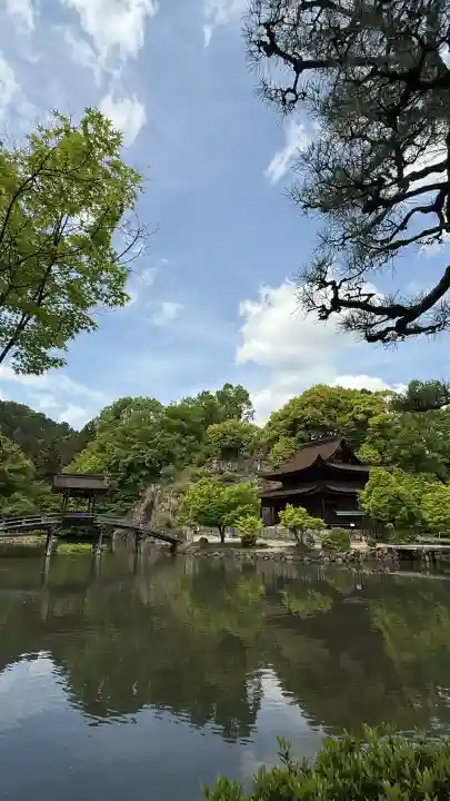 永保寺の{uncategorized: "未分類", other: "その他", undefined: "問題あり", building: "その他建物", grave: "お墓", sacred_gate: "鳥居", guardian: "狛犬", statue: "像", buddha: "仏像", history: "歴史", nature: "自然", garden: "庭園", animal: "動物", pagoda: "塔", temizu: "手水舎", mountain_gate: "山門・神門", sanctuary: "本殿・本堂", subordinate: "末社・摂社", art: "芸術", scenery: "景色", jizo: "地蔵", ema: "絵馬", goshuin: "御朱印", omikuji: "おみくじ", items: "授与品その他", amulet: "お守り", goshuincho: "御朱印帳", eats: "食事", festival: "お祭り", votive_dance: "神楽", shichigosan: "七五三参", wedding: "結婚式", experience: "体験その他", initially: "初詣", around: "周辺", anti_infection: "感染症対策"}
