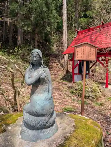 御座石神社(秋田県)