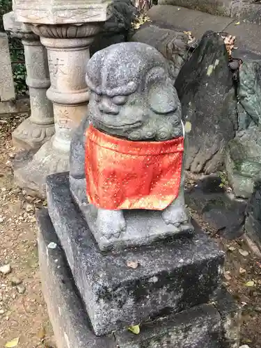 城山八幡宮の狛犬