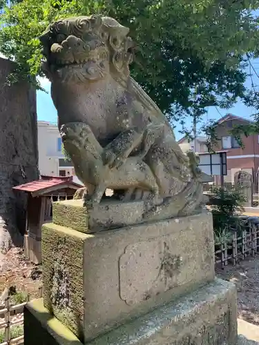 八枝神社の狛犬