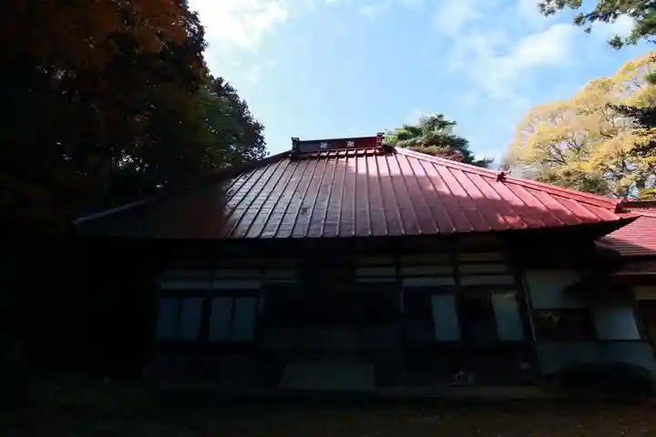 飯盛寺の本殿・本堂