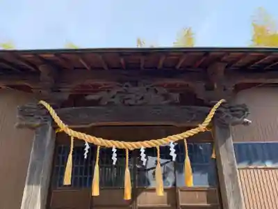 諏訪神社の本殿・本堂