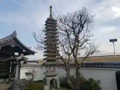 祐泉寺の建物その他