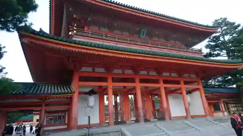 平安神宮の山門