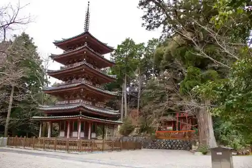 海住山寺の塔