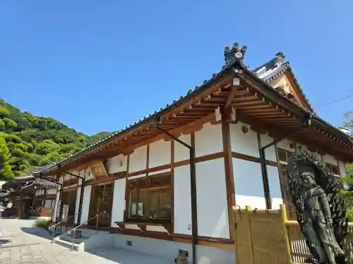 貞照寺の本殿