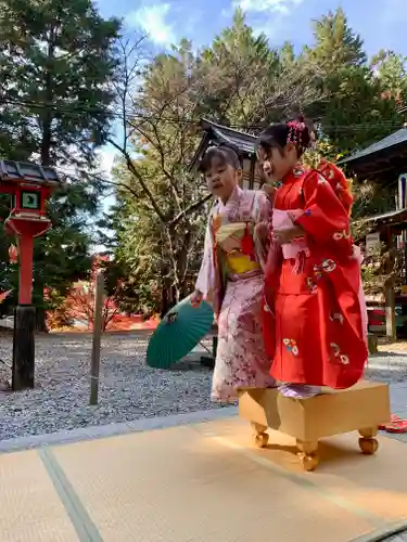 滑川神社 - 仕事と子どもの守り神(福島県)