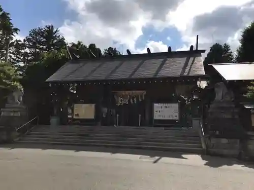 開成山大神宮の山門