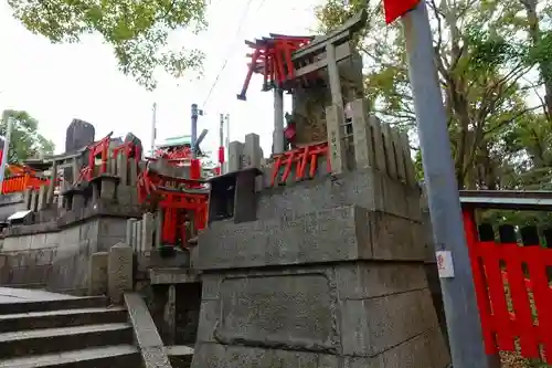 伏見稲荷大社の末社・摂社