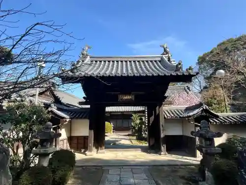 寳積院の{uncategorized: "未分類", other: "その他", undefined: "問題あり", building: "その他建物", grave: "お墓", sacred_gate: "鳥居", guardian: "狛犬", statue: "像", buddha: "仏像", history: "歴史", nature: "自然", garden: "庭園", animal: "動物", pagoda: "塔", temizu: "手水舎", mountain_gate: "山門・神門", sanctuary: "本殿・本堂", subordinate: "末社・摂社", art: "芸術", scenery: "景色", jizo: "地蔵", ema: "絵馬", goshuin: "御朱印", omikuji: "おみくじ", items: "授与品その他", amulet: "お守り", goshuincho: "御朱印帳", eats: "食事", festival: "お祭り", votive_dance: "神楽", shichigosan: "七五三参", wedding: "結婚式", experience: "体験その他", initially: "初詣", around: "周辺", anti_infection: "感染症対策"}