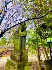 日先神社の狛犬