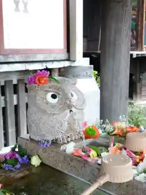 弘明寺の{uncategorized: "未分類", other: "その他", undefined: "問題あり", building: "その他建物", grave: "お墓", sacred_gate: "鳥居", guardian: "狛犬", statue: "像", buddha: "仏像", history: "歴史", nature: "自然", garden: "庭園", animal: "動物", pagoda: "塔", temizu: "手水舎", mountain_gate: "山門・神門", sanctuary: "本殿・本堂", subordinate: "末社・摂社", art: "芸術", scenery: "景色", jizo: "地蔵", ema: "絵馬", goshuin: "御朱印", omikuji: "おみくじ", items: "授与品その他", amulet: "お守り", goshuincho: "御朱印帳", eats: "食事", festival: "お祭り", votive_dance: "神楽", shichigosan: "七五三参", wedding: "結婚式", experience: "体験その他", initially: "初詣", around: "周辺", anti_infection: "感染症対策"}