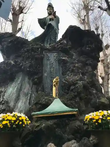 吉原弁財天本宮（吉原神社奥宮）の仏像