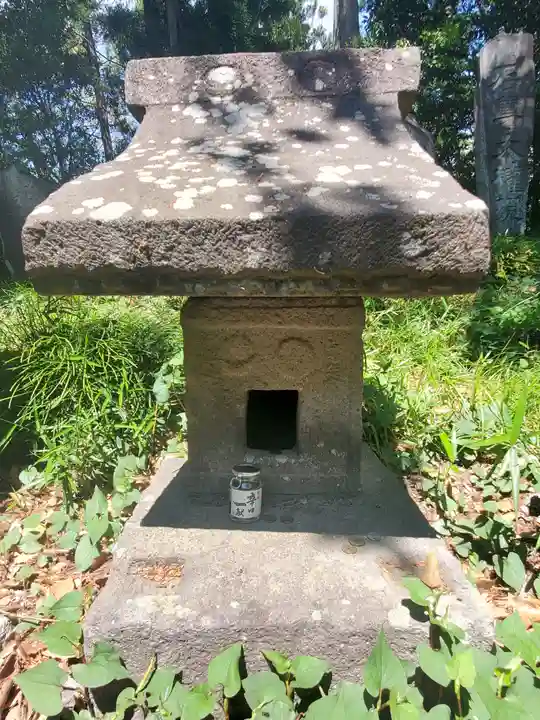 烏子稲荷神社のその他建物