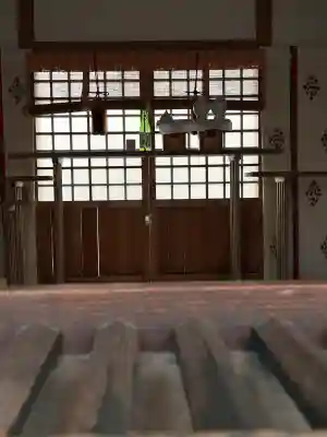 金座稲荷神社の{uncategorized: "未分類", other: "その他", undefined: "問題あり", building: "その他建物", grave: "お墓", sacred_gate: "鳥居", guardian: "狛犬", statue: "像", buddha: "仏像", history: "歴史", nature: "自然", garden: "庭園", animal: "動物", pagoda: "塔", temizu: "手水舎", mountain_gate: "山門・神門", sanctuary: "本殿・本堂", subordinate: "末社・摂社", art: "芸術", scenery: "景色", jizo: "地蔵", ema: "絵馬", goshuin: "御朱印", omikuji: "おみくじ", items: "授与品その他", amulet: "お守り", goshuincho: "御朱印帳", eats: "食事", festival: "お祭り", votive_dance: "神楽", shichigosan: "七五三参", wedding: "結婚式", experience: "体験その他", initially: "初詣", around: "周辺", anti_infection: "感染症対策"}