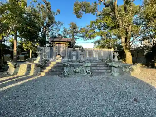 馬瀬神社の{uncategorized: "未分類", other: "その他", undefined: "問題あり", building: "その他建物", grave: "お墓", sacred_gate: "鳥居", guardian: "狛犬", statue: "像", buddha: "仏像", history: "歴史", nature: "自然", garden: "庭園", animal: "動物", pagoda: "塔", temizu: "手水舎", mountain_gate: "山門・神門", sanctuary: "本殿・本堂", subordinate: "末社・摂社", art: "芸術", scenery: "景色", jizo: "地蔵", ema: "絵馬", goshuin: "御朱印", omikuji: "おみくじ", items: "授与品その他", amulet: "お守り", goshuincho: "御朱印帳", eats: "食事", festival: "お祭り", votive_dance: "神楽", shichigosan: "七五三参", wedding: "結婚式", experience: "体験その他", initially: "初詣", around: "周辺", anti_infection: "感染症対策"}
