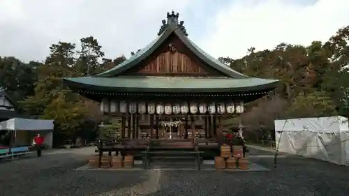 梅宮大社の本殿・本堂