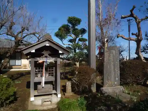 龍泉院の末社