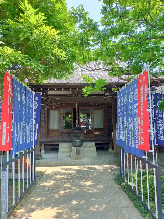 錫杖寺の本殿・本堂
