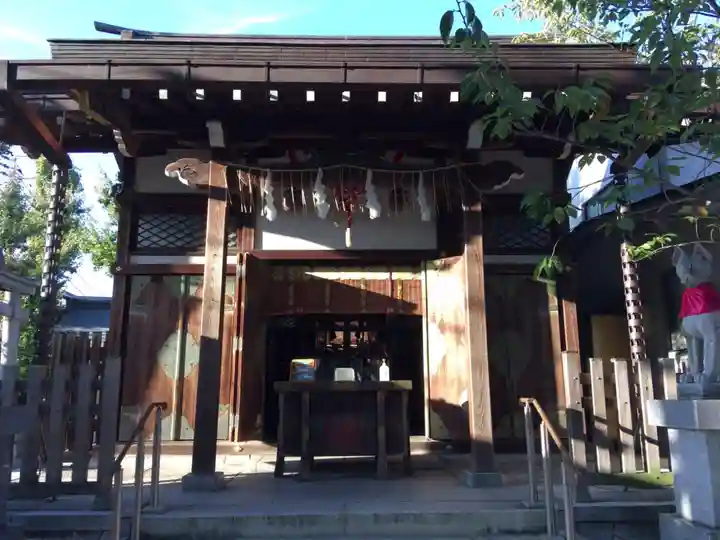 飛木稲荷神社の本殿・本堂