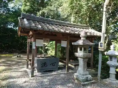 八幡神社の手水舎