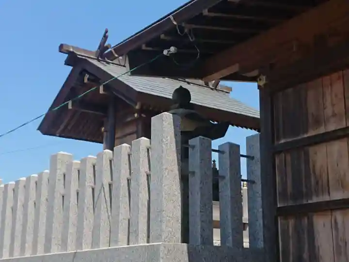 白髭神社の本殿・本堂