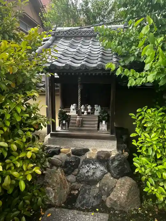 香雪院の{uncategorized: "未分類", other: "その他", undefined: "問題あり", building: "その他建物", grave: "お墓", sacred_gate: "鳥居", guardian: "狛犬", statue: "像", buddha: "仏像", history: "歴史", nature: "自然", garden: "庭園", animal: "動物", pagoda: "塔", temizu: "手水舎", mountain_gate: "山門・神門", sanctuary: "本殿・本堂", subordinate: "末社・摂社", art: "芸術", scenery: "景色", jizo: "地蔵", ema: "絵馬", goshuin: "御朱印", omikuji: "おみくじ", items: "授与品その他", amulet: "お守り", goshuincho: "御朱印帳", eats: "食事", festival: "お祭り", votive_dance: "神楽", shichigosan: "七五三参", wedding: "結婚式", experience: "体験その他", initially: "初詣", around: "周辺", anti_infection: "感染症対策"}