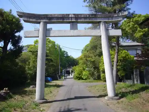 玉敷神社の鳥居