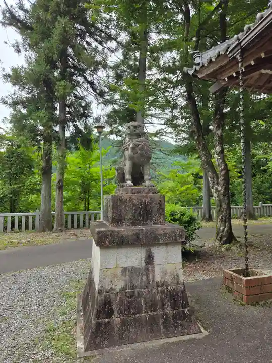 岸剱神社(岐阜県)
