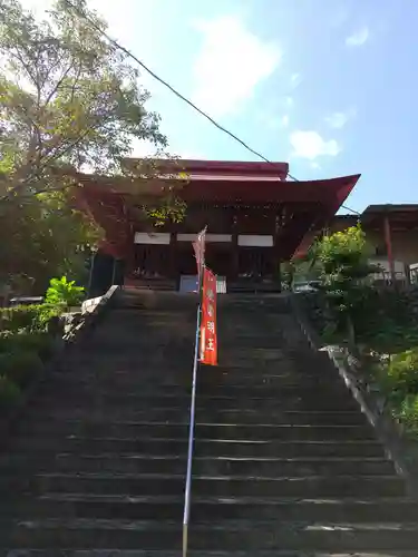 医王寺の山門・神門