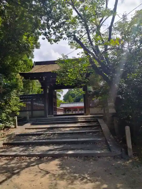 石清水八幡宮の山門・神門