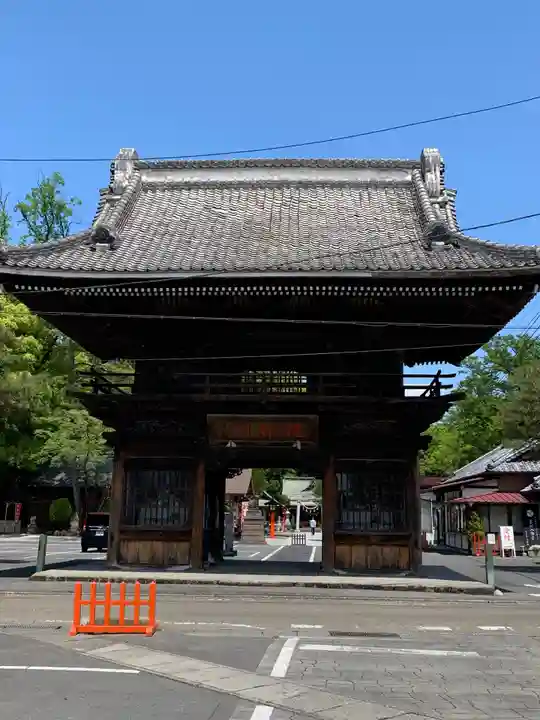 玉村八幡宮の山門・神門