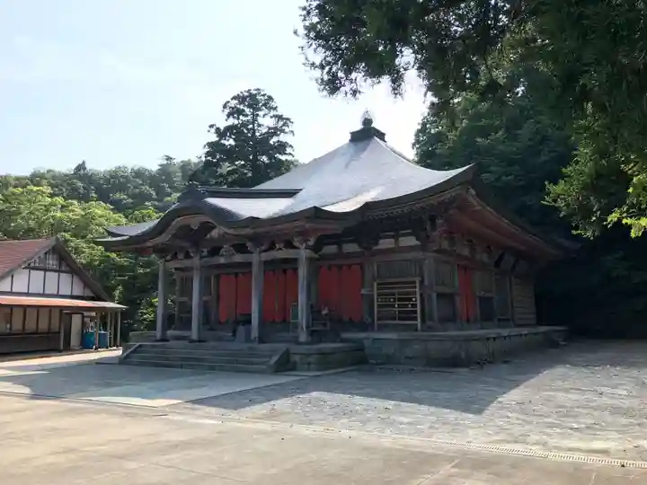 大山寺の本殿・本堂