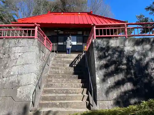 山梨岡神社(山梨県)