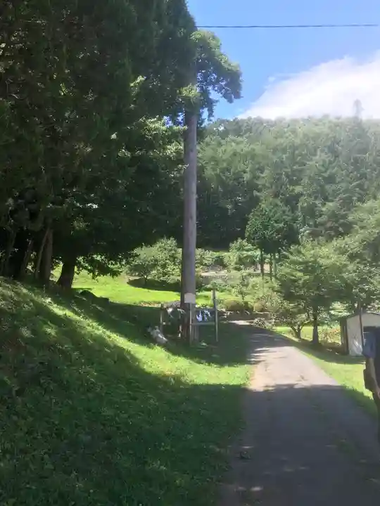 諏訪大社上社前宮(長野県)