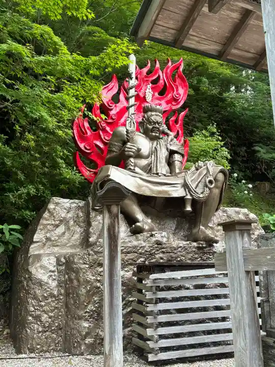 尊永寺(静岡県)