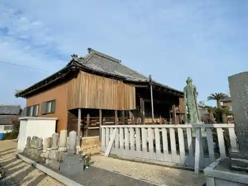 林昌院の{uncategorized: "未分類", other: "その他", undefined: "問題あり", building: "その他建物", grave: "お墓", sacred_gate: "鳥居", guardian: "狛犬", statue: "像", buddha: "仏像", history: "歴史", nature: "自然", garden: "庭園", animal: "動物", pagoda: "塔", temizu: "手水舎", mountain_gate: "山門・神門", sanctuary: "本殿・本堂", subordinate: "末社・摂社", art: "芸術", scenery: "景色", jizo: "地蔵", ema: "絵馬", goshuin: "御朱印", omikuji: "おみくじ", items: "授与品その他", amulet: "お守り", goshuincho: "御朱印帳", eats: "食事", festival: "お祭り", votive_dance: "神楽", shichigosan: "七五三参", wedding: "結婚式", experience: "体験その他", initially: "初詣", around: "周辺", anti_infection: "感染症対策"}