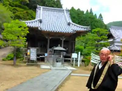 弥勒寺(兵庫県)