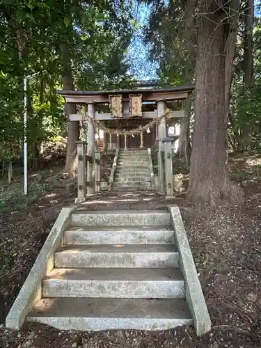 ニ柱神社(長野県)