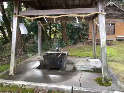 伊富岐神社の手水舎